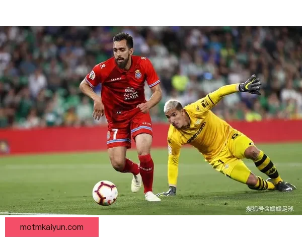 足球赛事视频质量提升，粉丝观看热度不断攀升